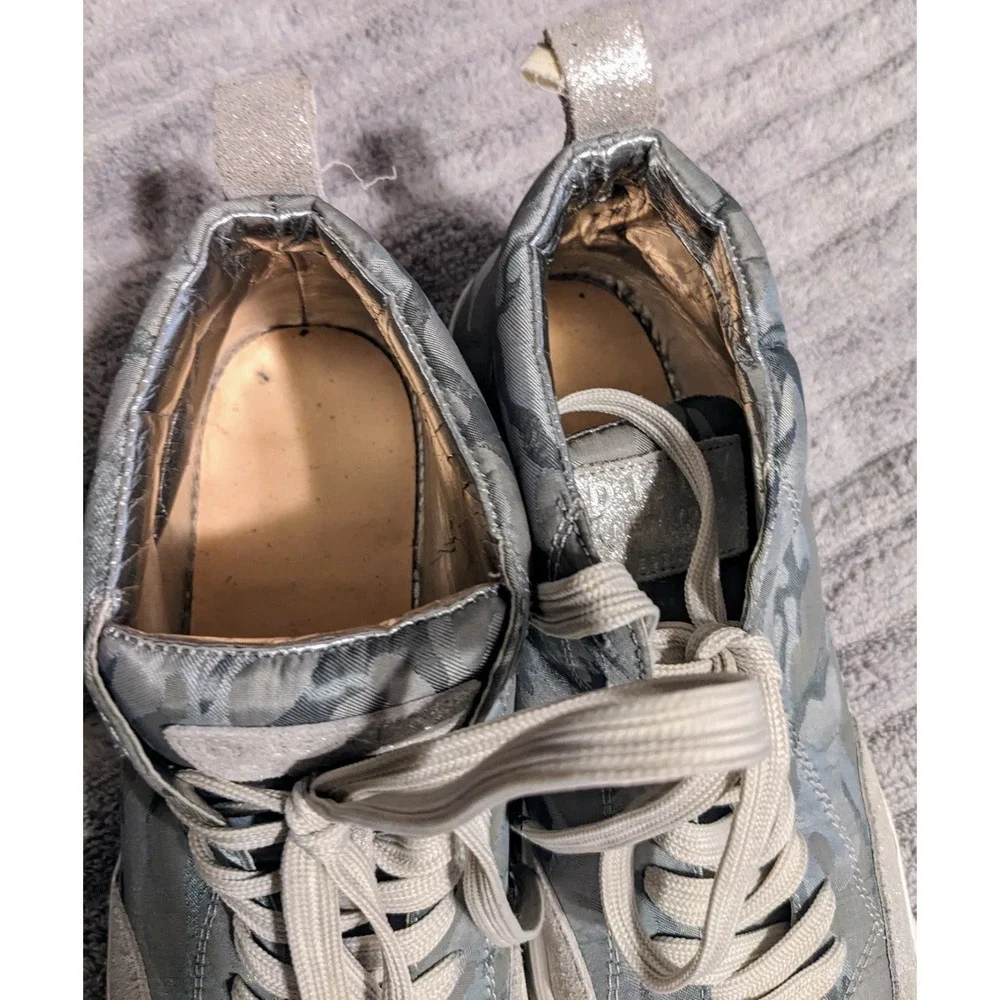 DKNY Womens Rivka Canvas Sporty High Top Sneakers Gray‎ Camo Silver Sz 9.5 M
